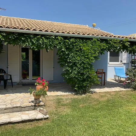 Holiday home Little Blue House